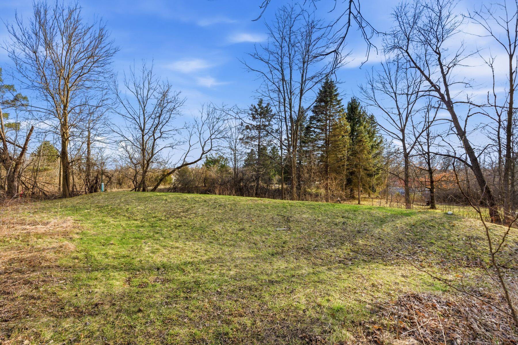 621 Violet Court Richfield, WI 53017 - Photo 36 of 43 Serene View