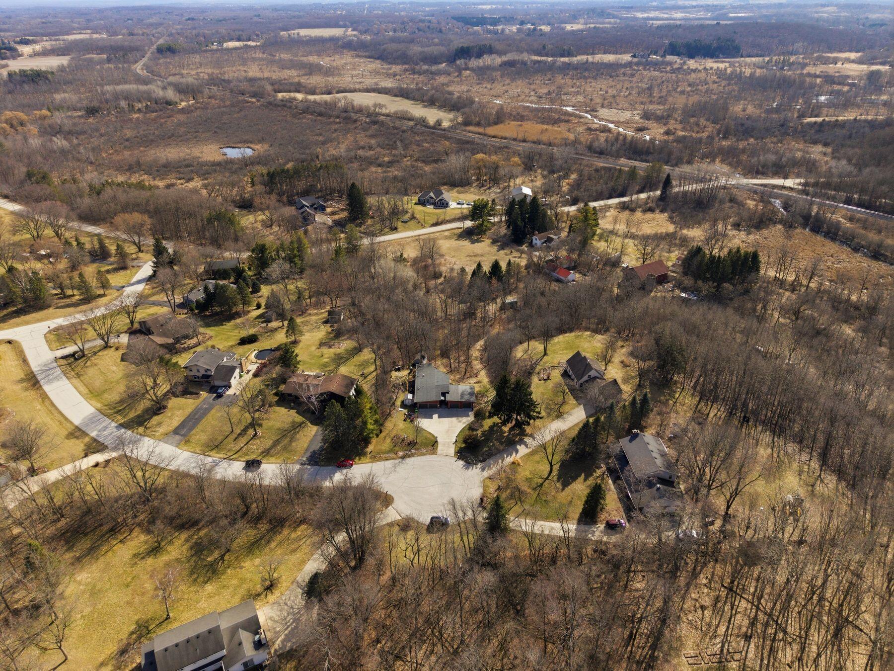 621 Violet Court Richfield, WI 53017 - Photo 41 of 43 Aerial of Property