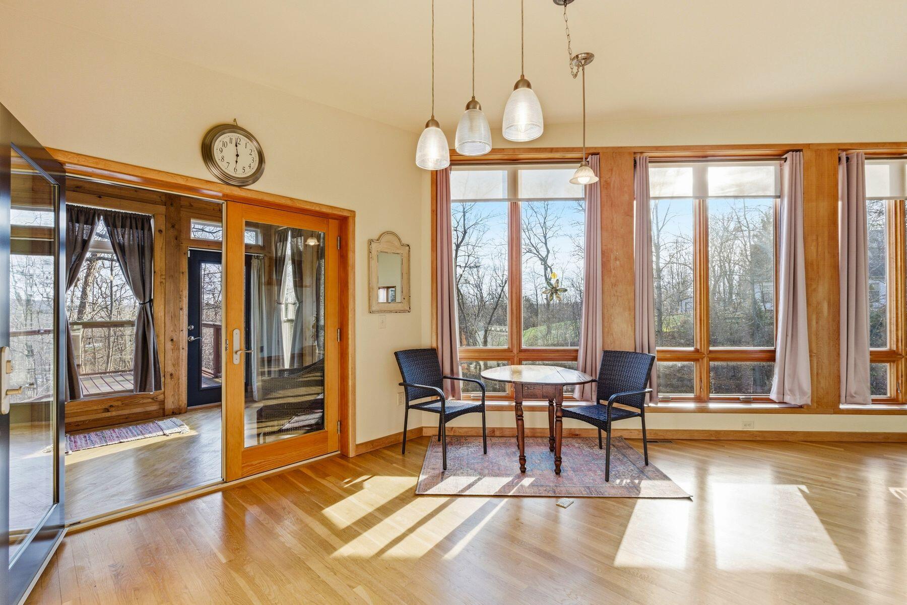 621 Violet Court Richfield, WI 53017 - Photo 10 of 43 Tons of Natural Light