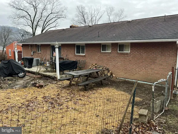 $289,000 | 11806 Bayberry Avenue, Cumberland, MD 21502