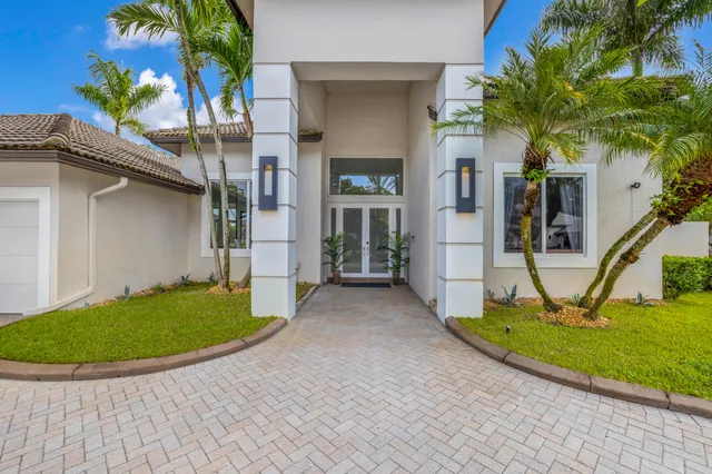 $1,850,000 | 10575 Stonebridge Boulevard, Boca Raton, FL 33498