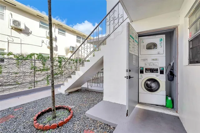 $1,699 | 8295 Northeast Miami Court, Unit 3, Miami, FL 33138