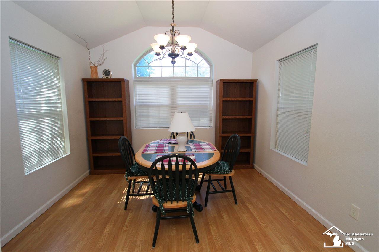 8923 North Custer Road Monroe, MI 48162 - Photo 9 of 36
