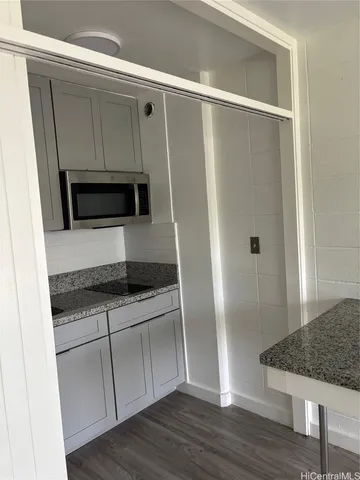 $1,800 | 1624 Liholiho Street, Unit 8, Honolulu, HI 96822