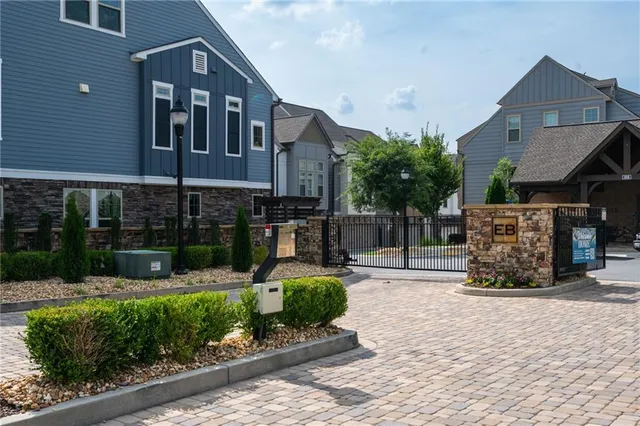 $3,700 | 1093 Kirkland Circle, Smyrna, GA 30080