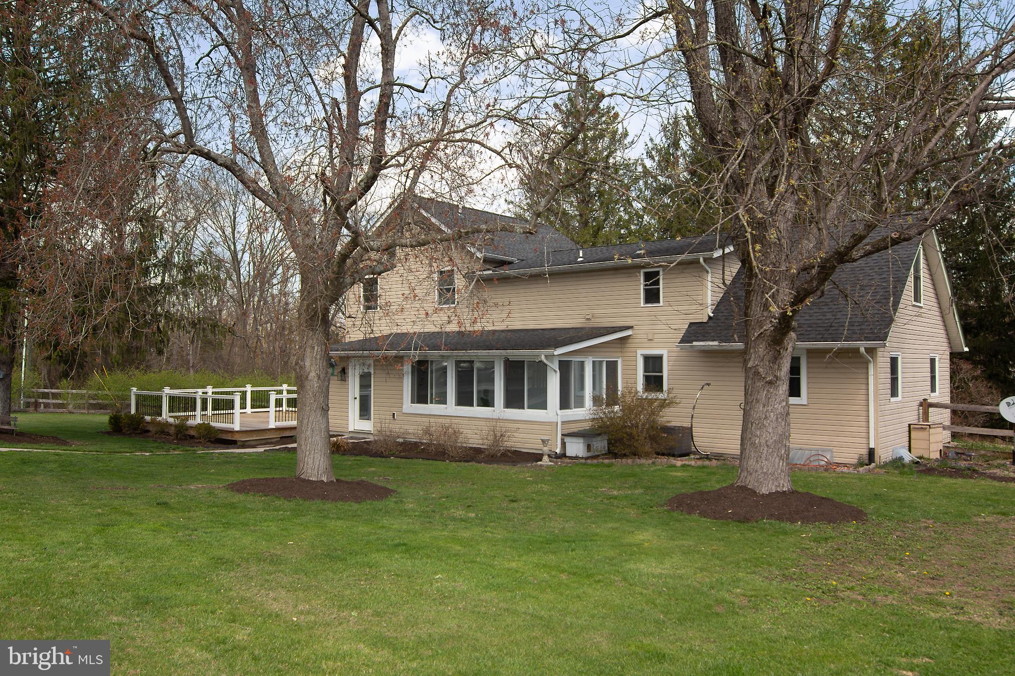 3061 Emmitsburg Road Gettysburg, PA 17325 - Photo 2 of 47 a front view of house with yard and green space