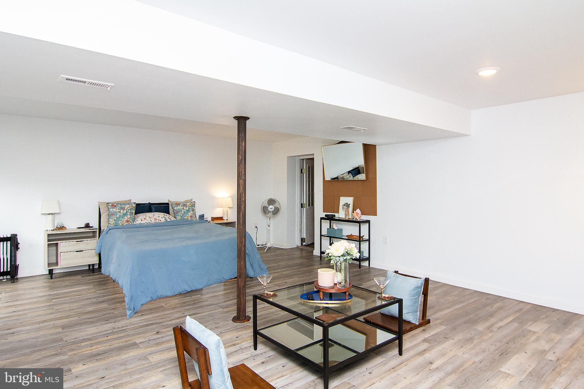 3061 Emmitsburg Road Gettysburg, PA 17325 - Photo 29 of 47 a living room with furniture and wooden floor
