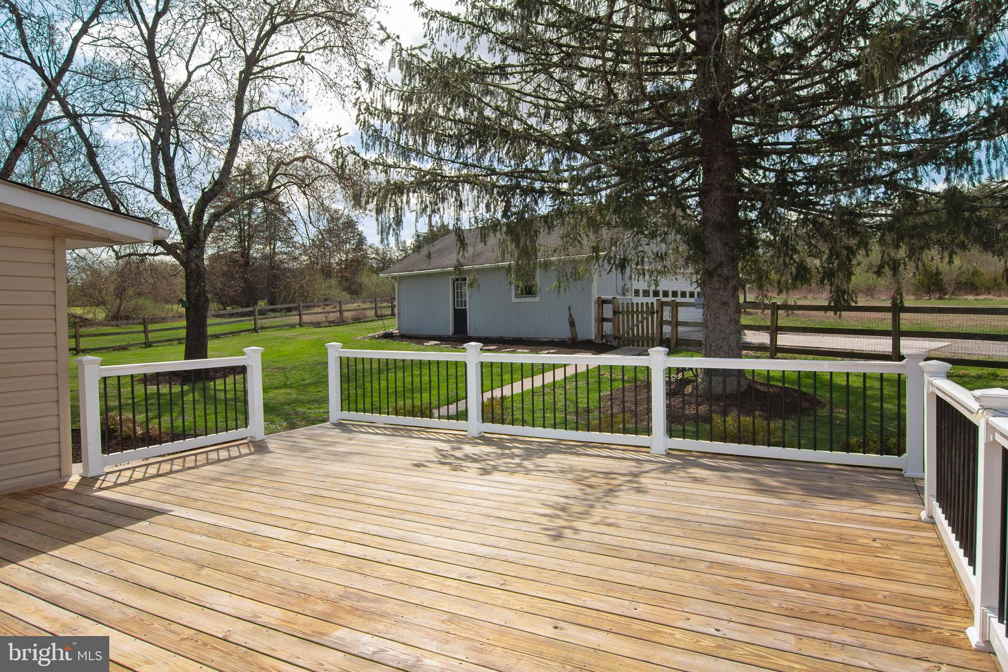 3061 Emmitsburg Road Gettysburg, PA 17325 - Photo 5 of 47 a view of a tennis court