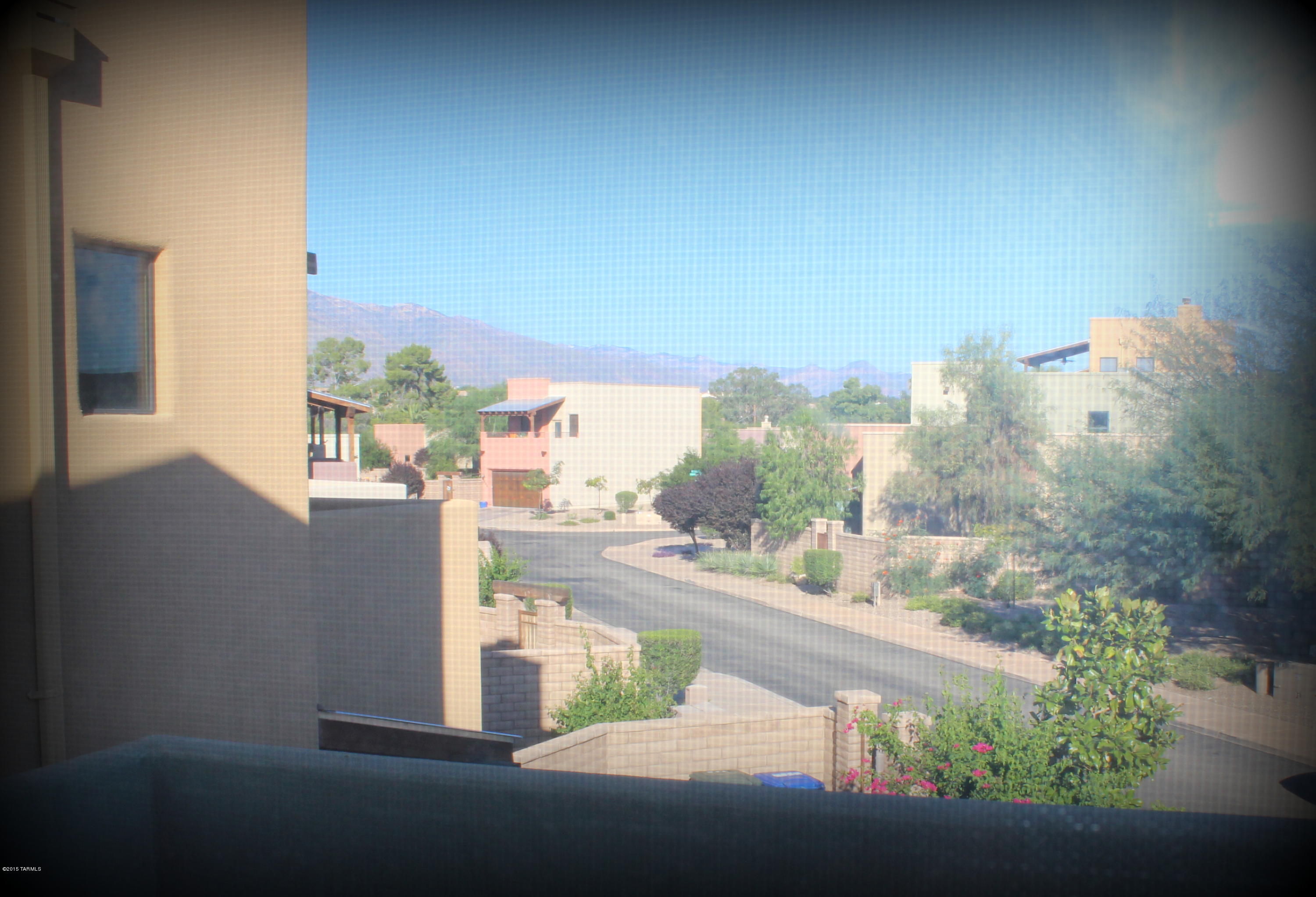 4651 North Belgravia Road Tucson, AZ 85704 - Photo 3 of 20