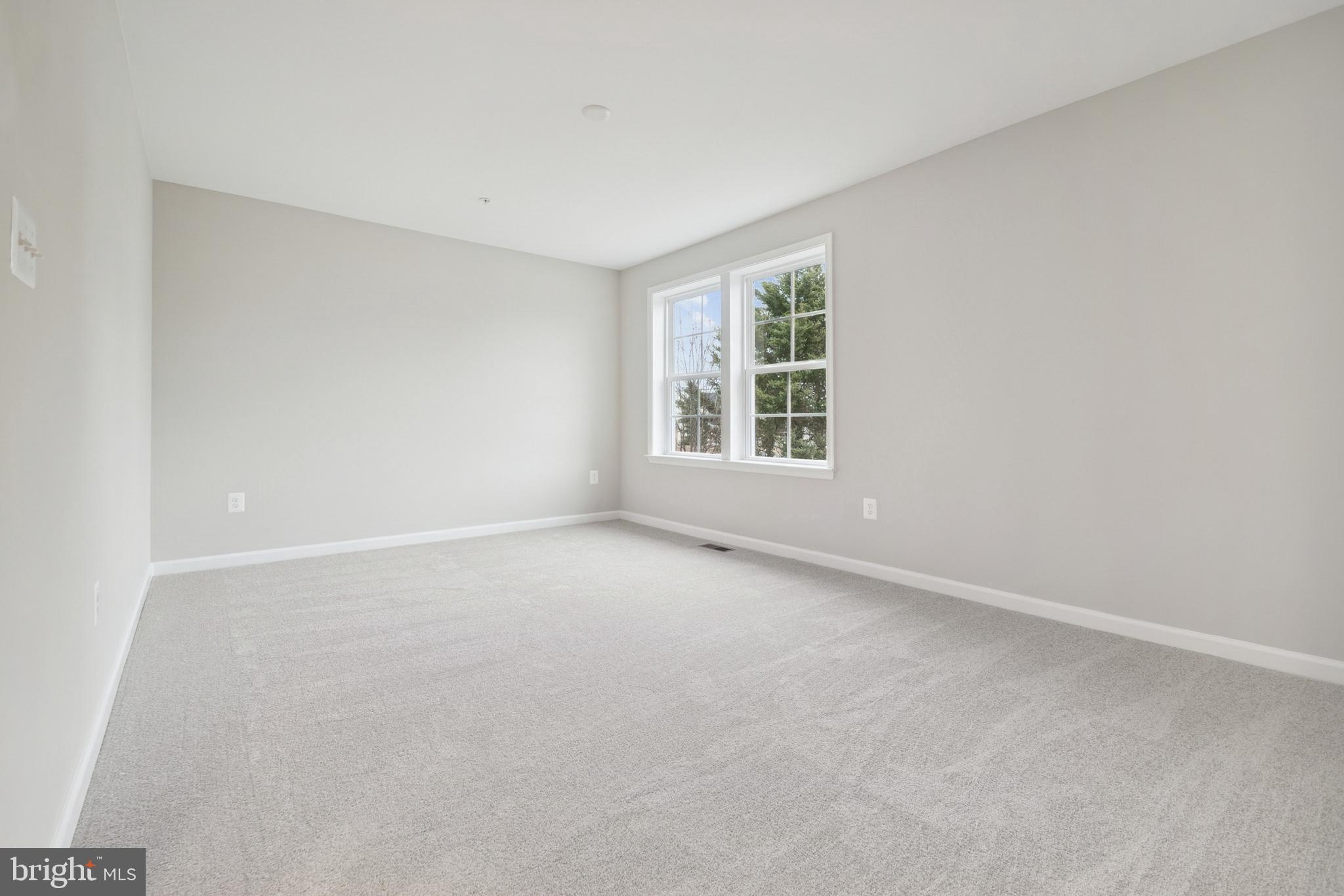 9028 Old Harford Road Parkville, MD 21234 - Photo 23 of 49