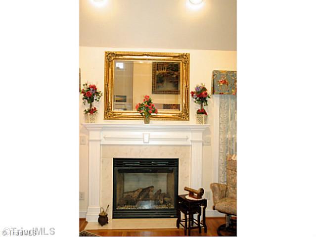 241 High Meadows Road Advance, NC 27006 - Photo 12 of 15 Den/Family/Great Room.