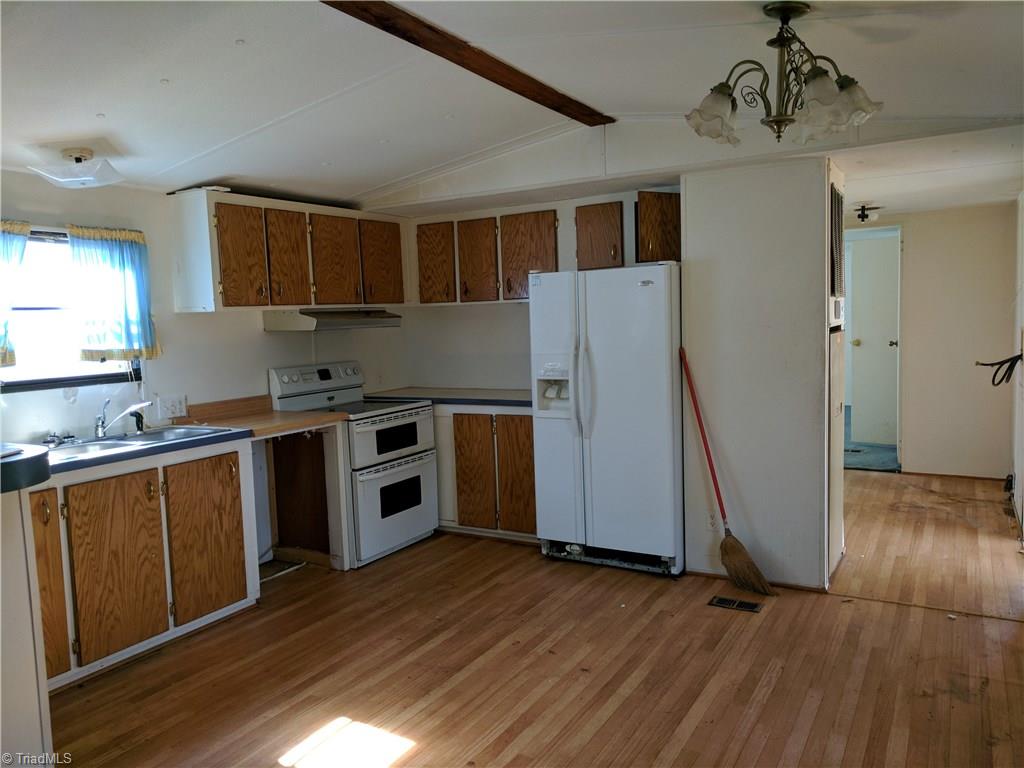 268 Calloway Road King, NC 27021 - Photo 2 of 13