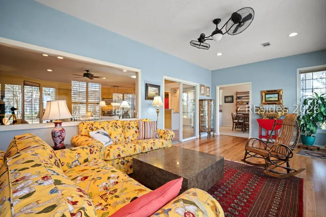 $535,000 | 31 Willow Brook Drive, Bluffton, SC 29909