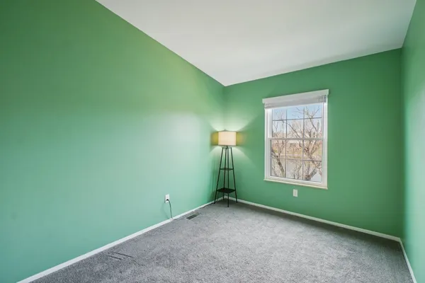 $219,900 | 22173 Pondview, Novi, MI 48375