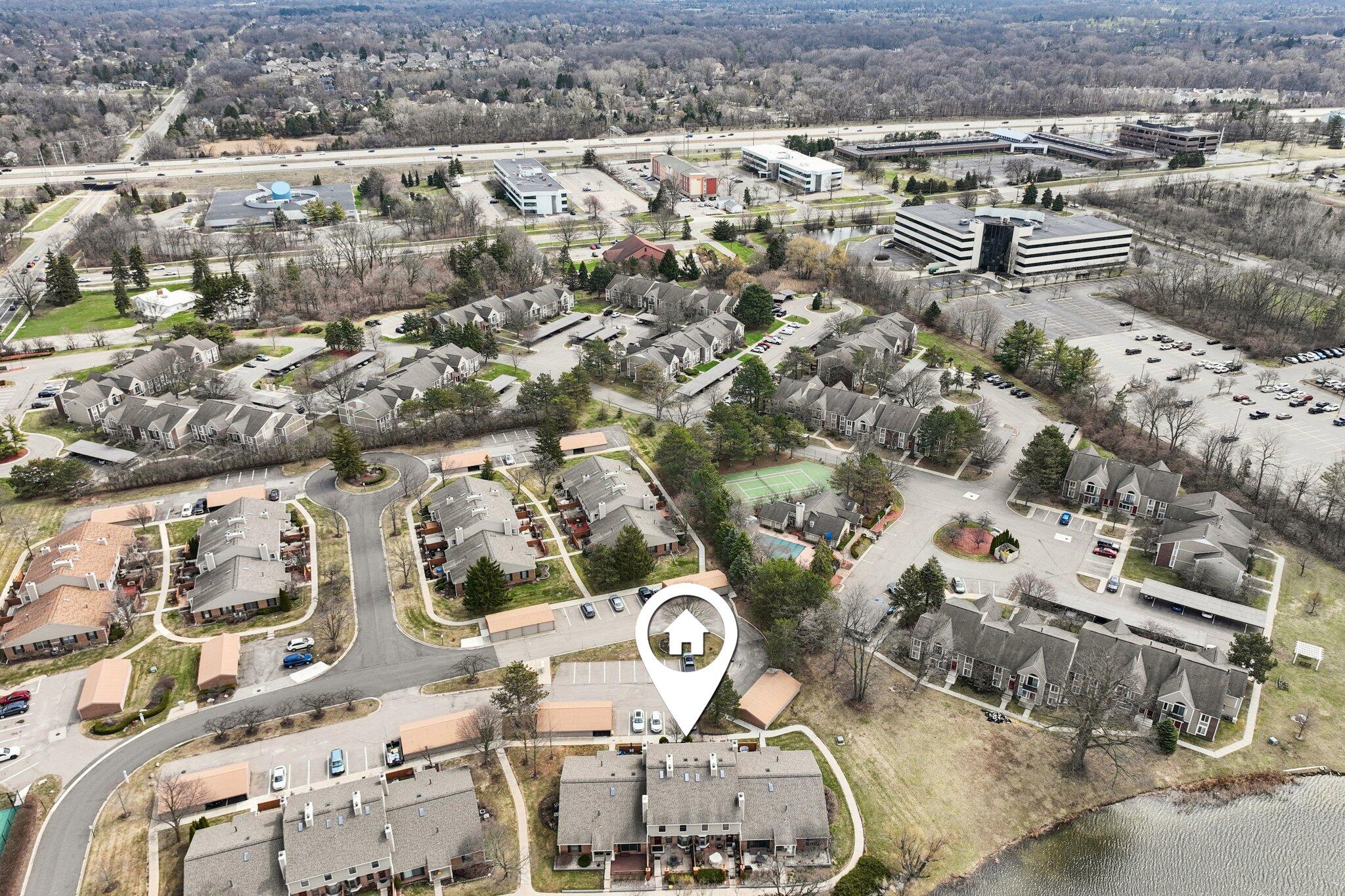 22173 Pondview Novi, MI 48375 - Photo 28 of 36 Aerial