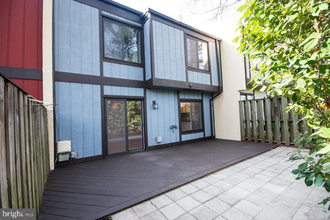 11070 Saffold Way Reston, VA 20190 - Photo 30 of 35