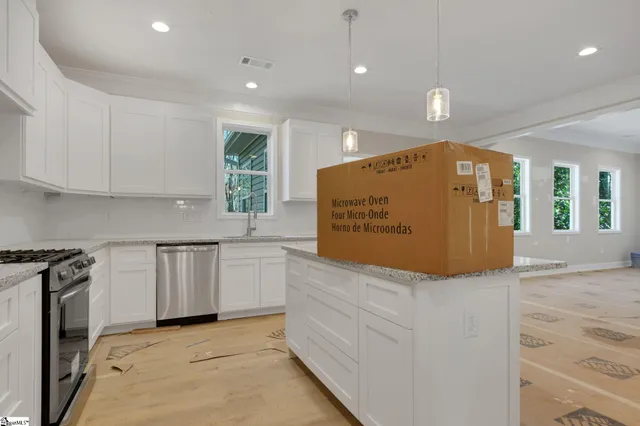 $675,000 | 116 Hibiscus Drive, Easley, SC 29642