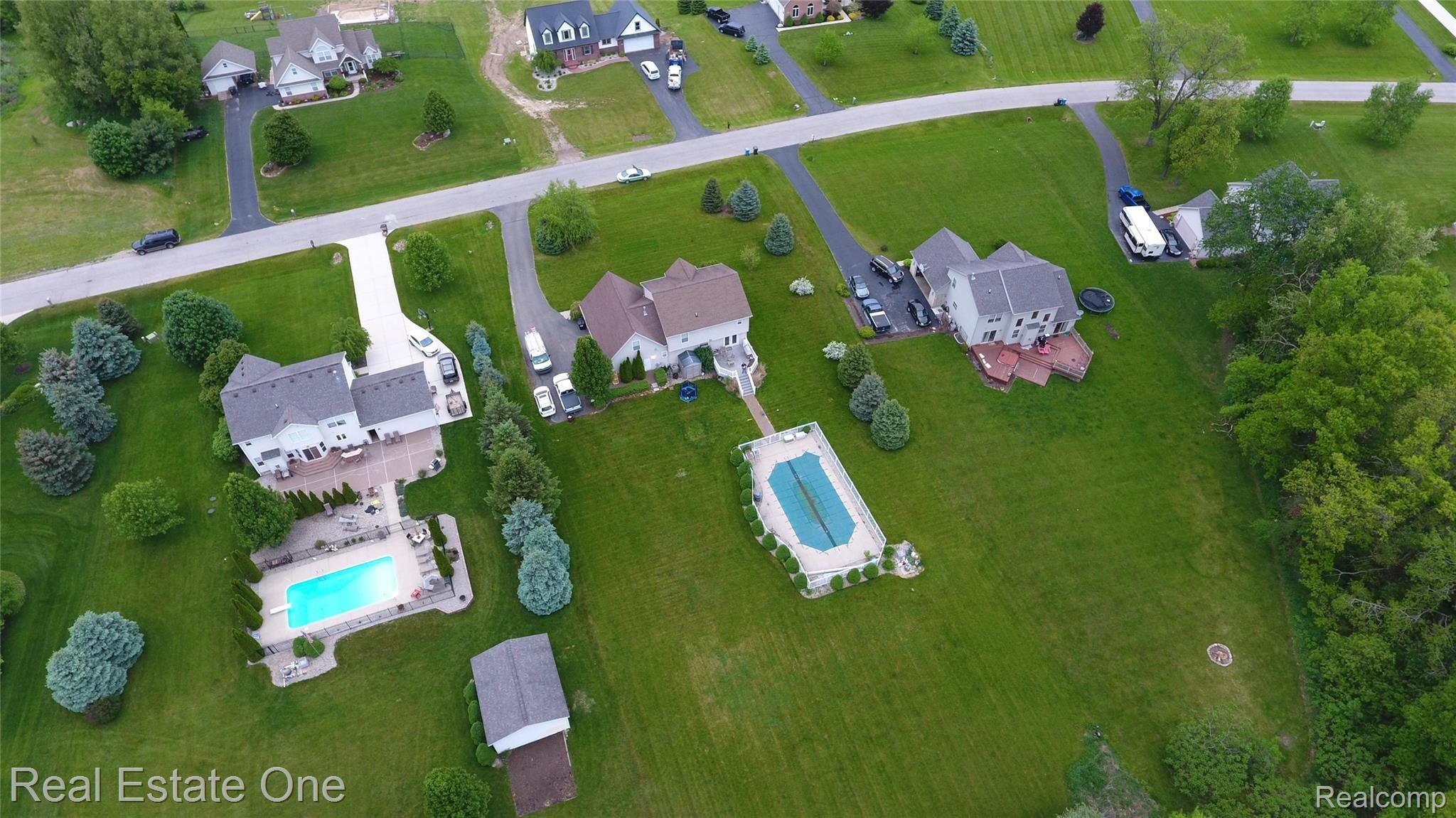 2631 Clivedon Road Howell, MI 48843 - Photo 32 of 32 view of neighborhood