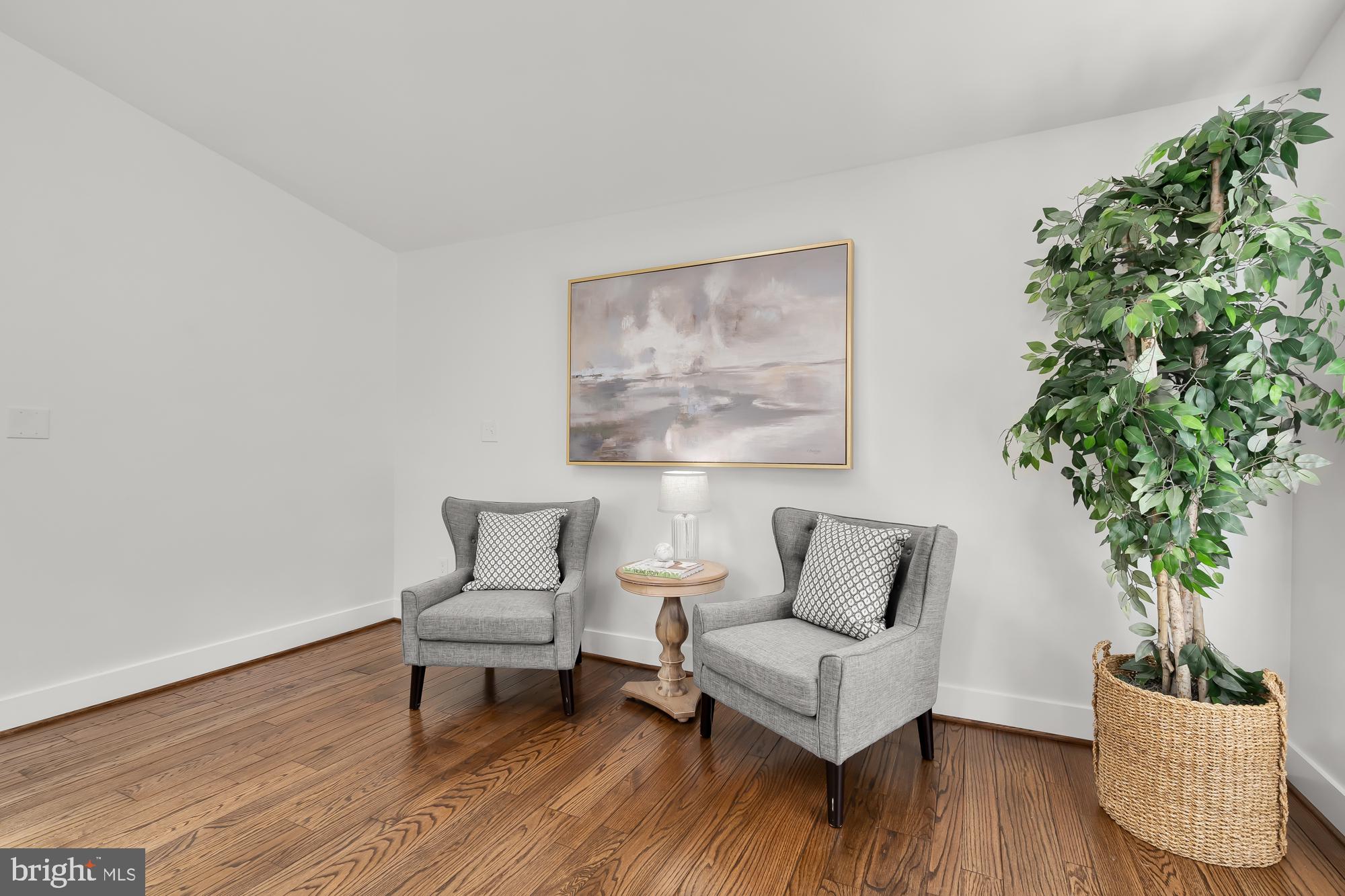 4024 Simms Drive Kensington, MD 20895 - Photo 17 of 42 Family room reading area game space!