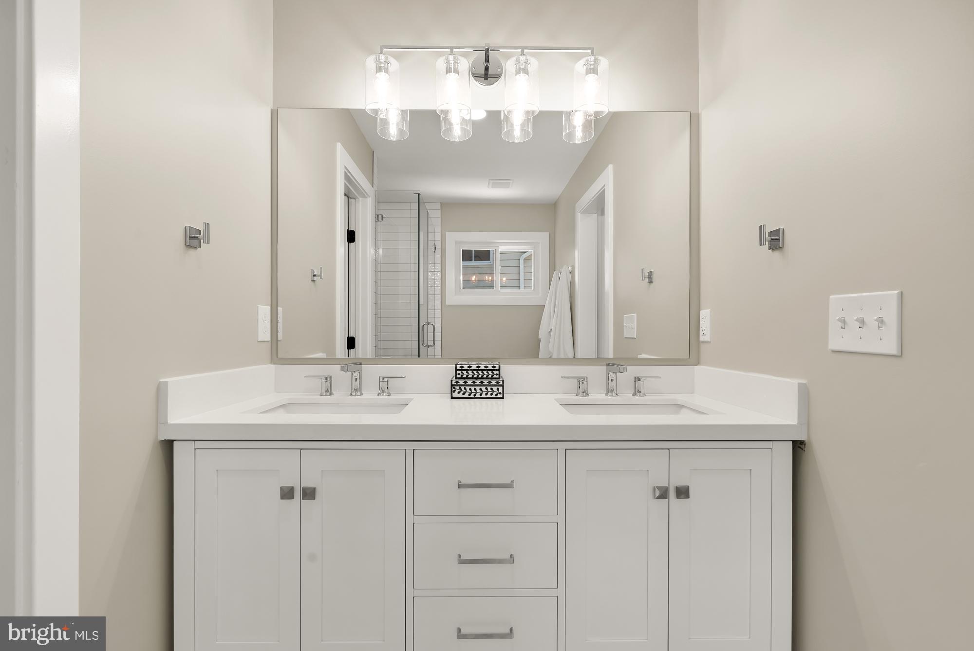 4024 Simms Drive Kensington, MD 20895 - Photo 24 of 42 Double vanity