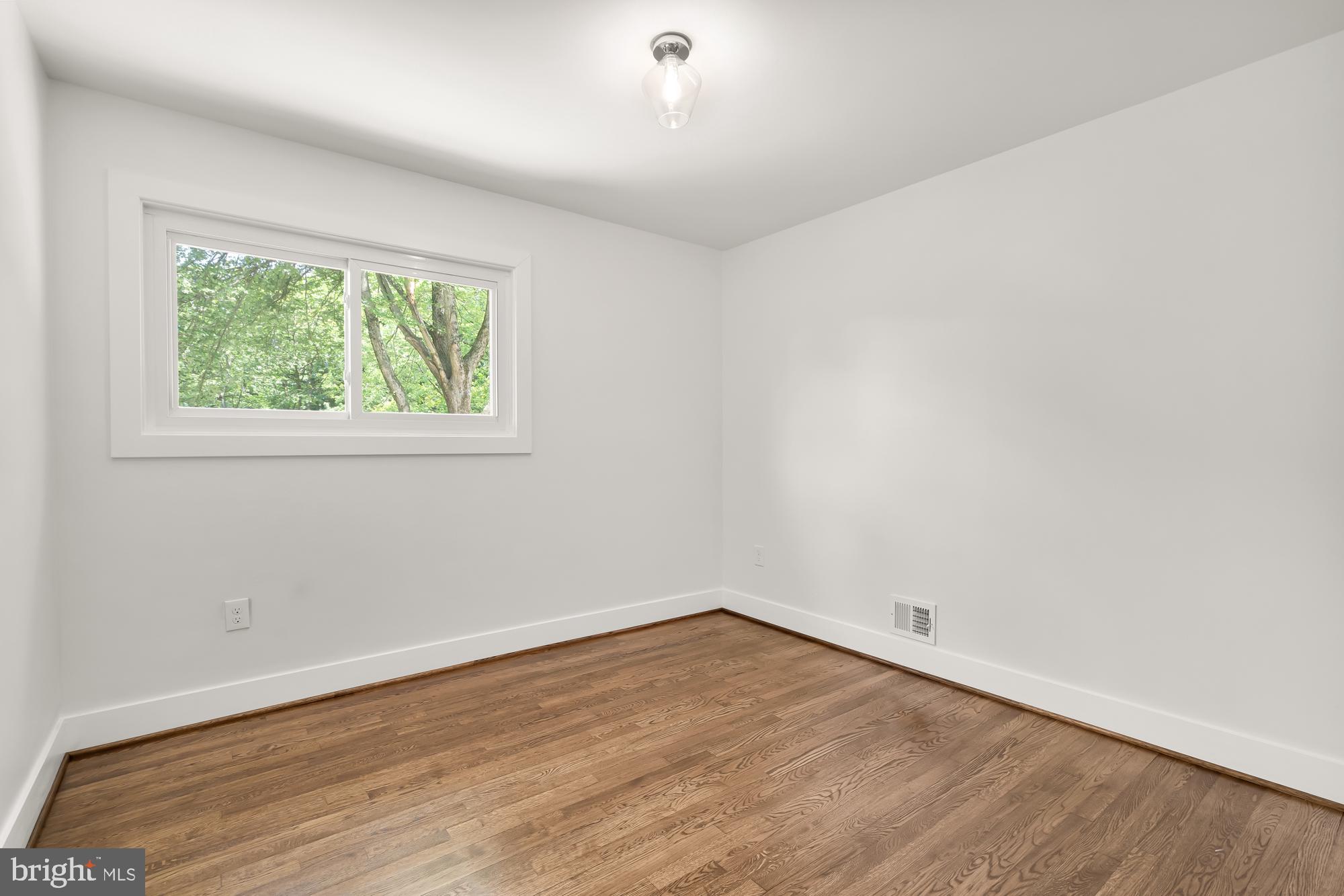 4024 Simms Drive Kensington, MD 20895 - Photo 26 of 42 Bedroom #2