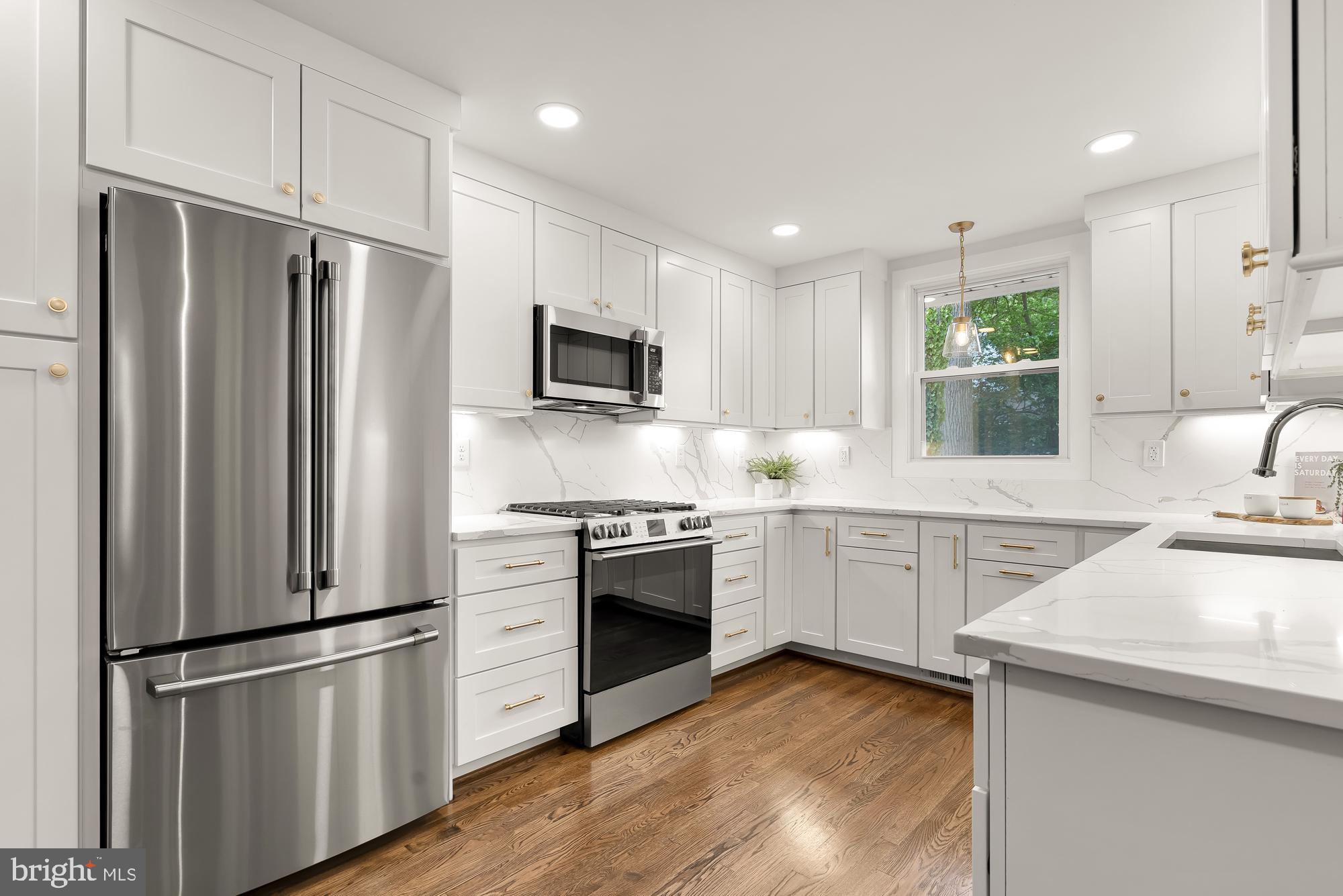 4024 Simms Drive Kensington, MD 20895 - Photo 6 of 42 New Chef's Dream Kitchen!