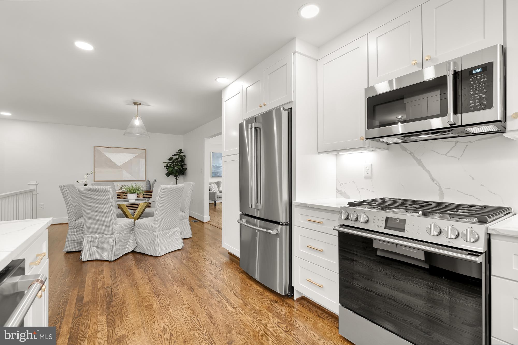 4024 Simms Drive Kensington, MD 20895 - Photo 8 of 42 Quartz Counters