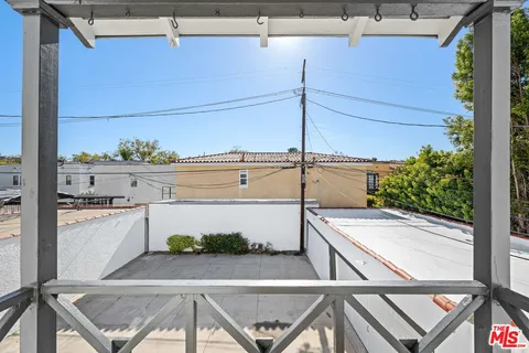 $2,495,000 | 361 North Mansfield Avenue, Los Angeles, CA 90036