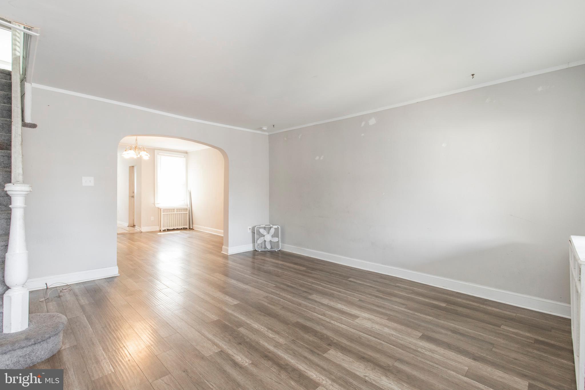 302 Bayard Road Upper Darby, PA 19082 - Photo 3 of 21