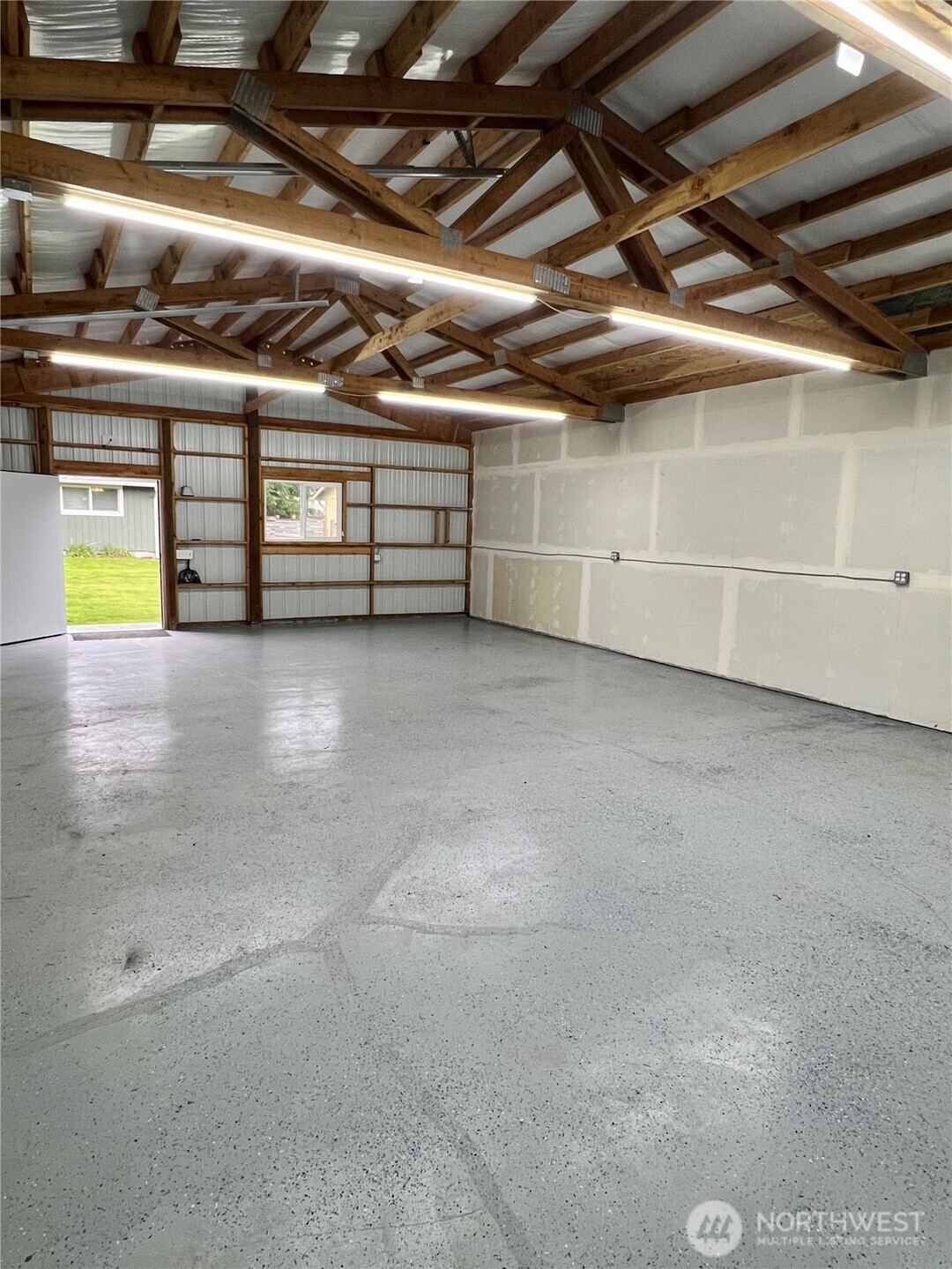 3932 Southeast 10th Place Renton, WA 98058 - Photo 25 of 28 Gallery Image 25