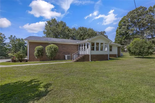 $775,000 | 316 Mountain Estates Road, Pickens, SC 29671