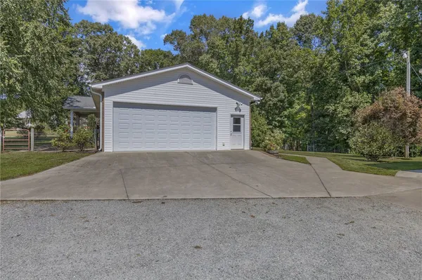 $775,000 | 316 Mountain Estates Road, Pickens, SC 29671