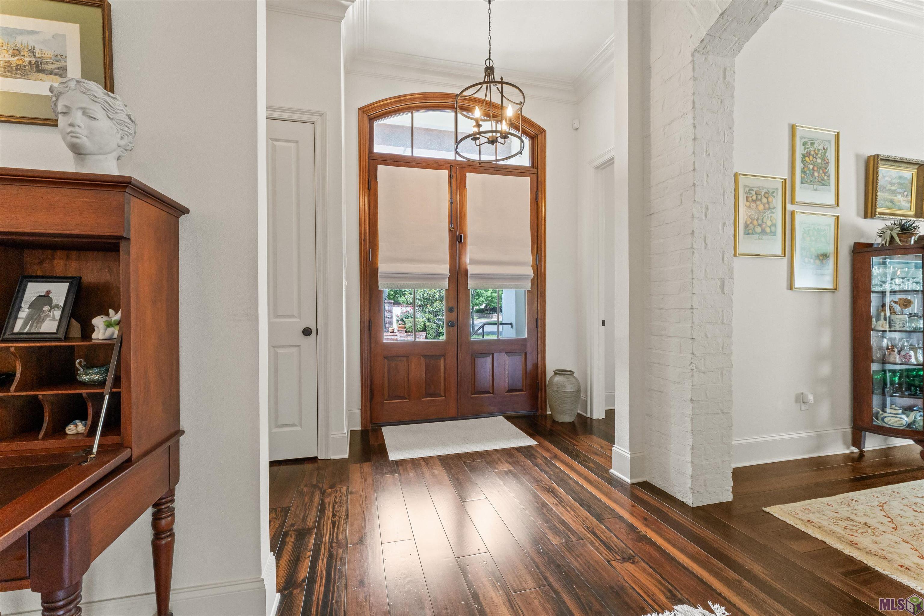 11550 Ancestor's Drive Baton Rouge, LA 70810 - Photo 2 of 36