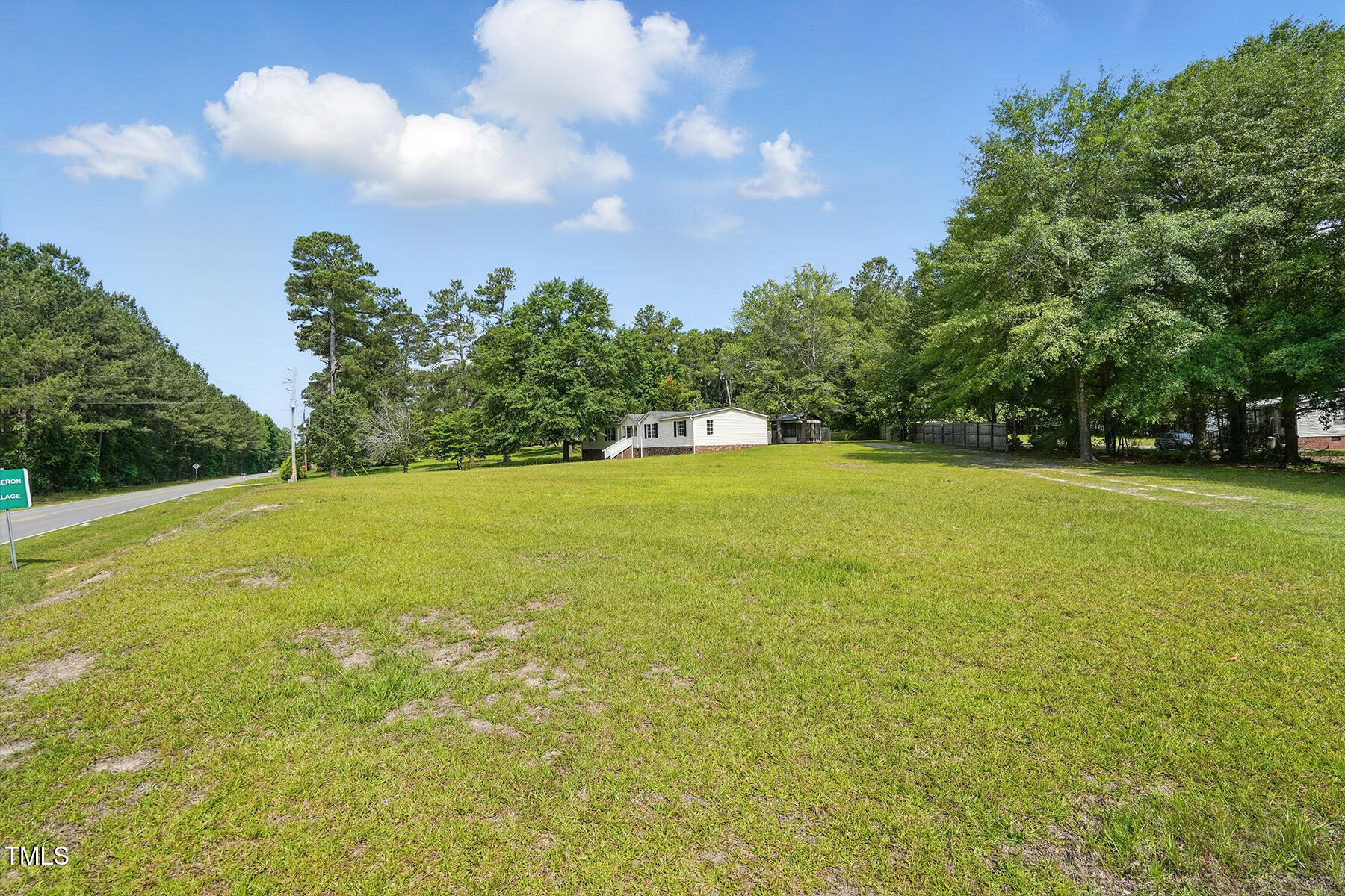 106 Loop Road Raeford, NC 28376 - Photo 30 of 37 Front Yard