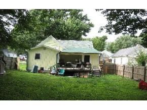 907 West 7th Street Bloomington, IN 47404 - Photo 4 of 4
