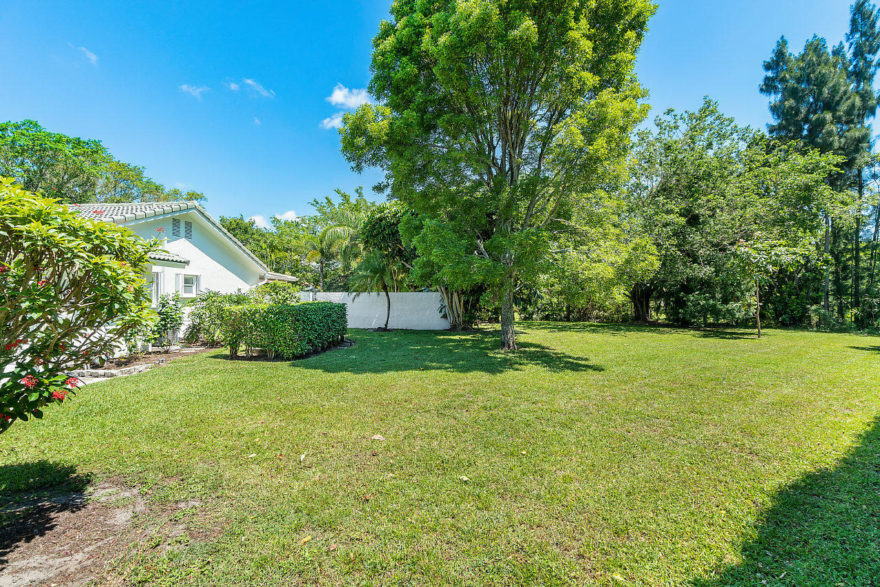 1921 Northwest 25th Street Boca Raton, FL 33431 - Photo 3 of 42 029-1921NW25thSt-BocaRaton-FL-small