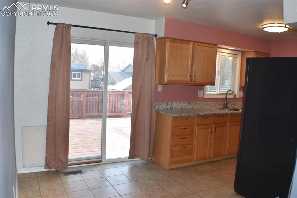 1095 Peterson Road Colorado Springs, CO 80915 - Photo 7 of 29