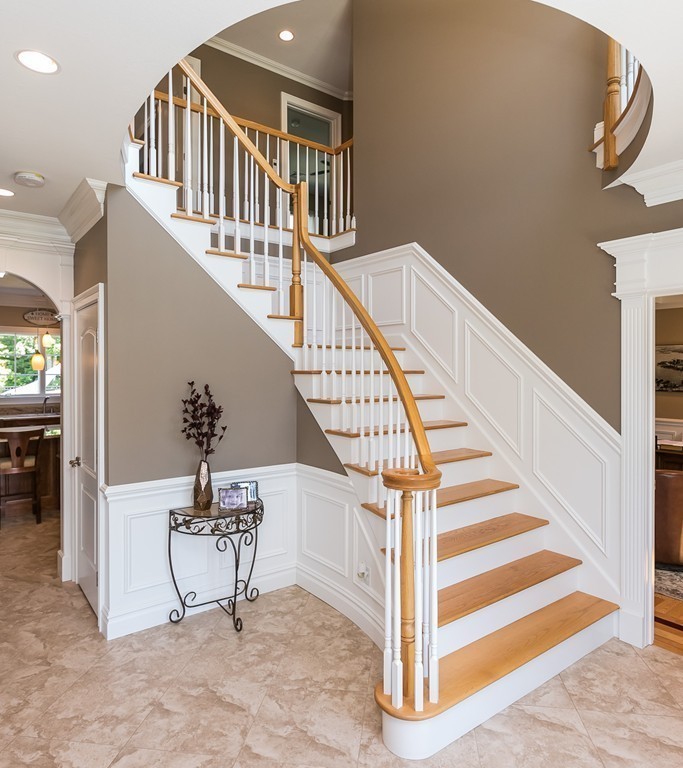 11 Falcon Heights Road Wilbraham, MA 01095 - Photo 17 of 30 Gallery Image 17
