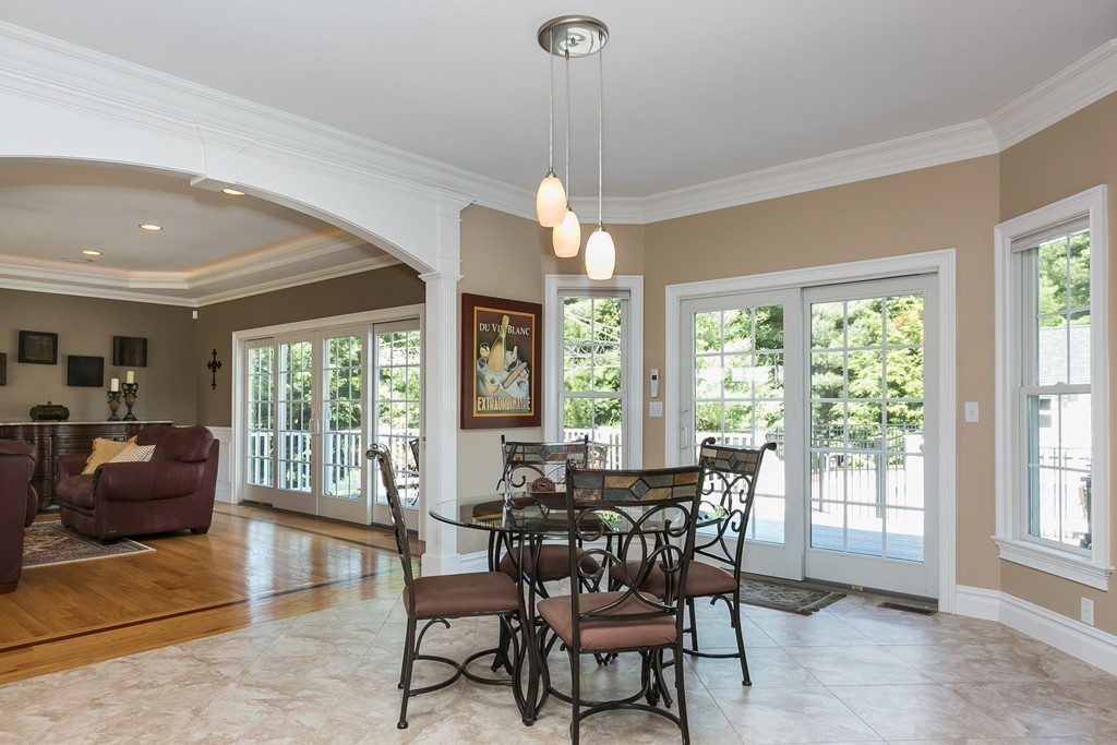 11 Falcon Heights Road Wilbraham, MA 01095 - Photo 10 of 30 Gallery Image 10