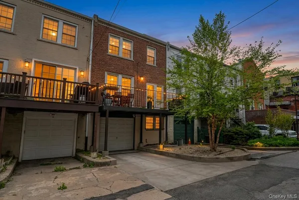 $1,875,000 | 30-17 36th Street, Unit SFR | Astoria