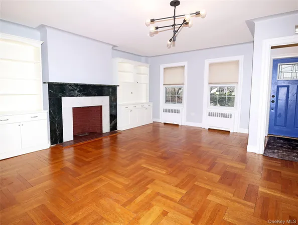 $1,875,000 | 30-17 36th Street, Unit SFR | Astoria