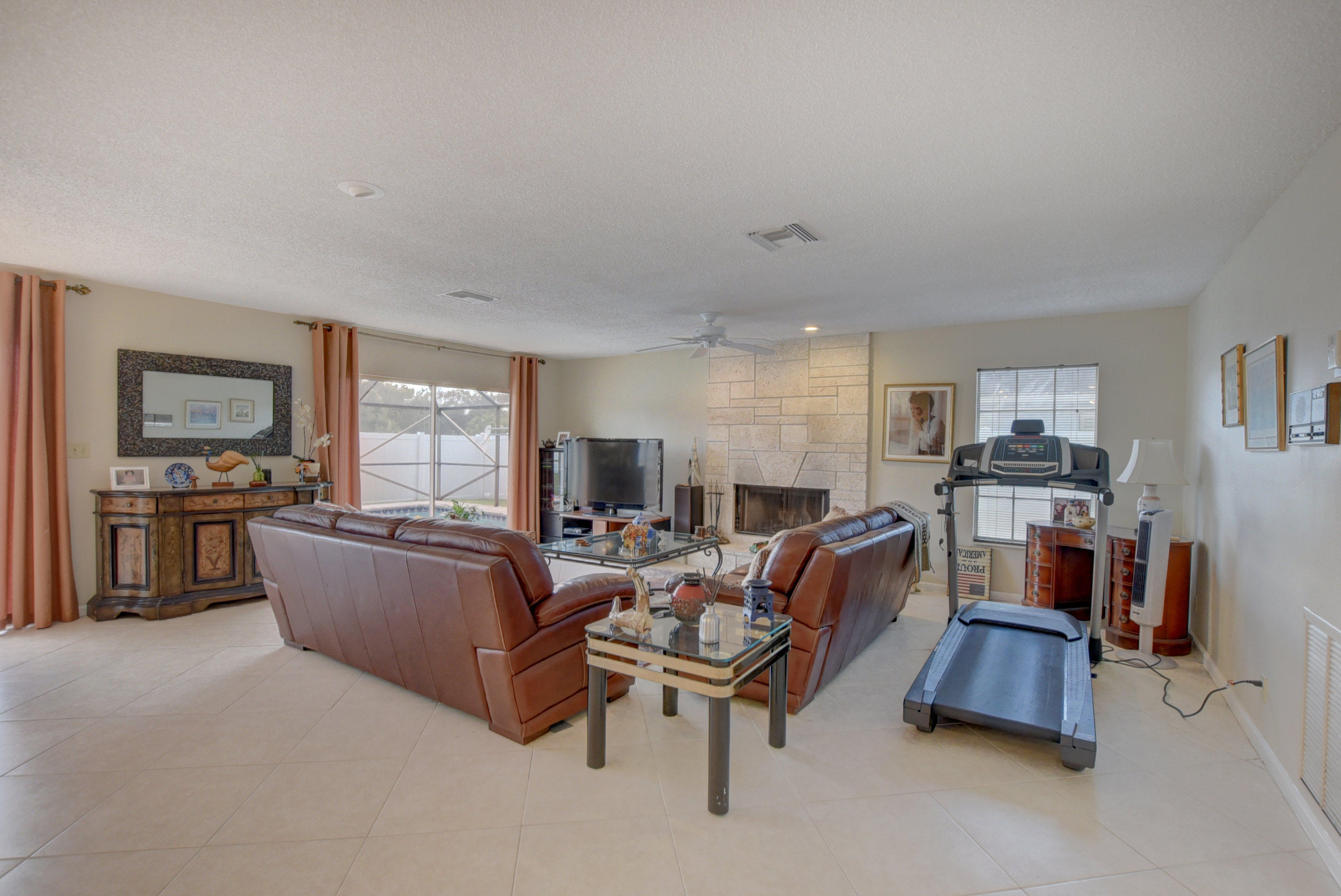 23317 Lago Mar Circle Boca Raton, FL 33433 - Photo 12 of 41 Family Room