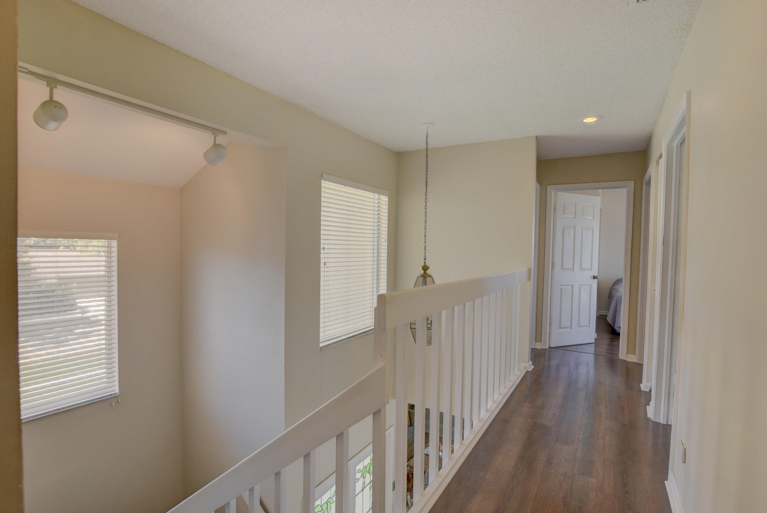 23317 Lago Mar Circle Boca Raton, FL 33433 - Photo 29 of 41 Upstairs Hallway
