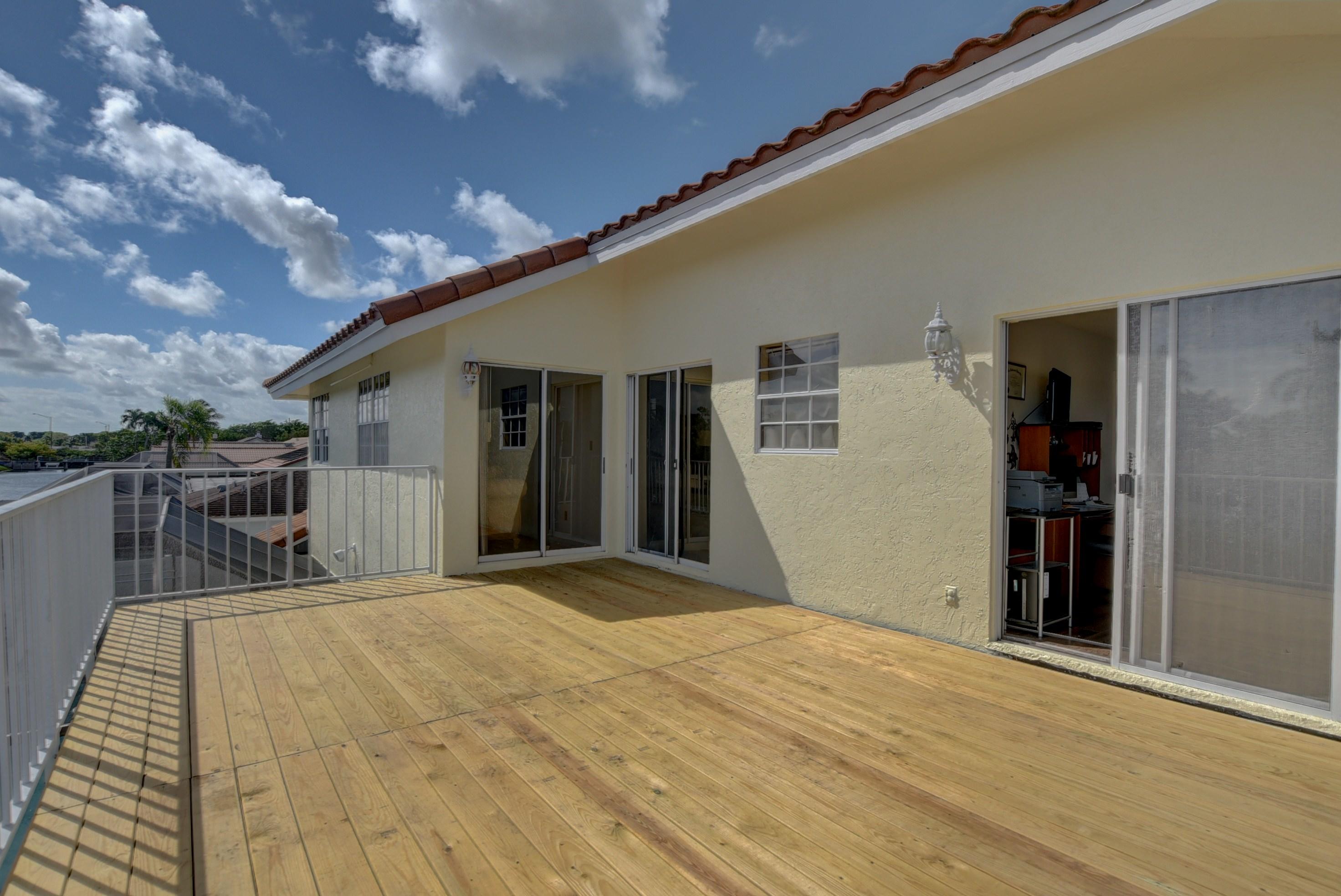 23317 Lago Mar Circle Boca Raton, FL 33433 - Photo 34 of 41 Upstairs Balcony