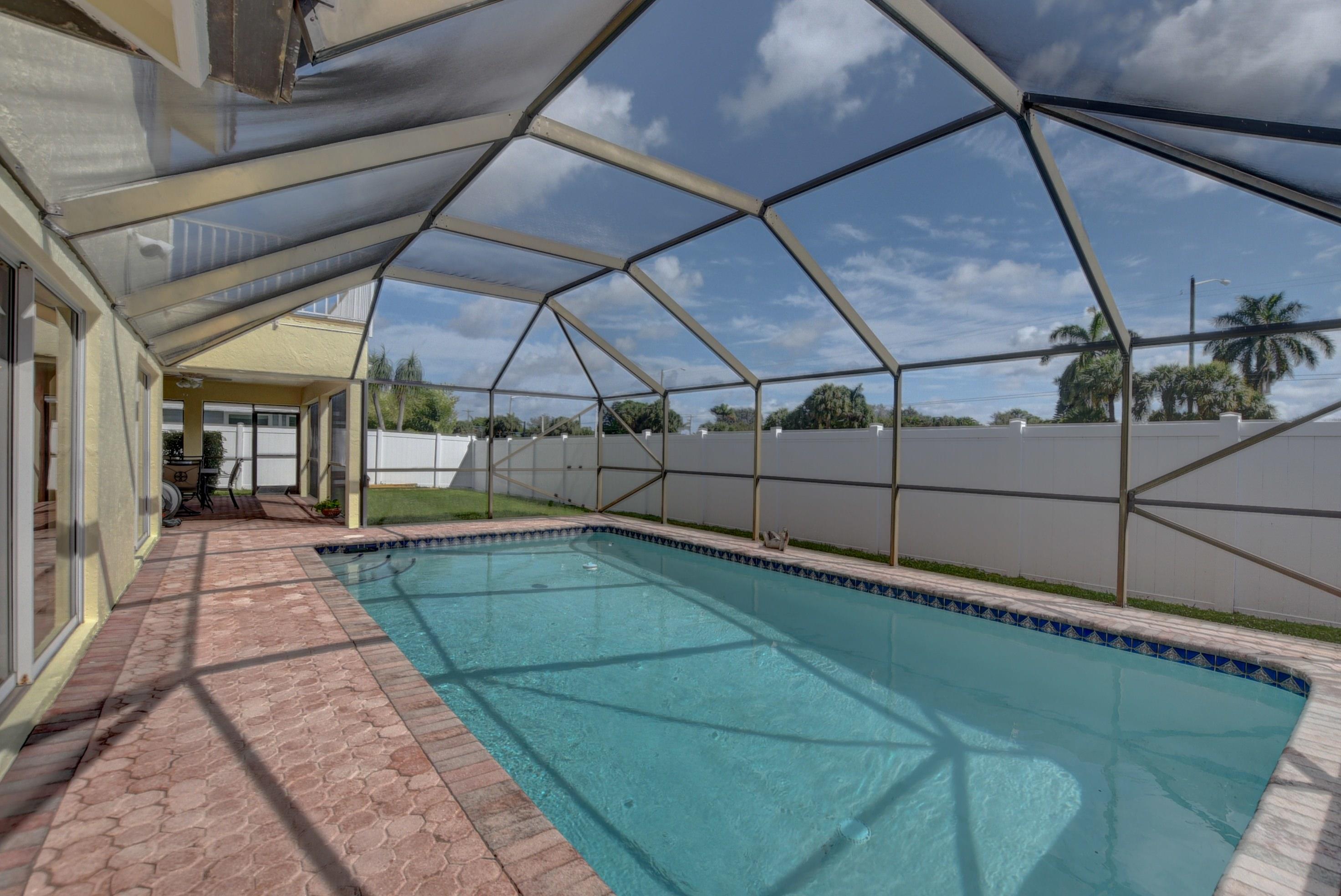 23317 Lago Mar Circle Boca Raton, FL 33433 - Photo 39 of 41 Pool