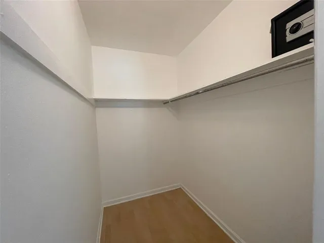 $1,800 | 77 Hendricks Isle, Unit 9, Fort Lauderdale, FL 33301