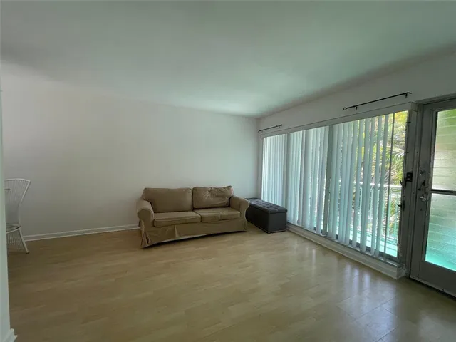 $1,800 | 77 Hendricks Isle, Unit 9, Fort Lauderdale, FL 33301