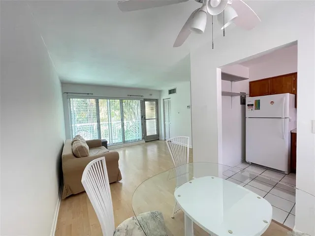 $1,800 | 77 Hendricks Isle, Unit 9, Fort Lauderdale, FL 33301
