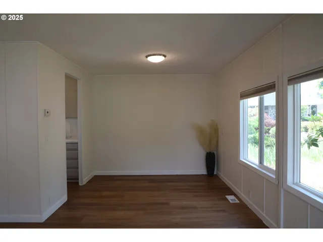 $54,999 | 11402 Southwest Royal Villa Drive, Tigard, OR 97224