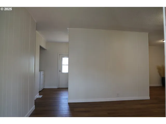 $54,999 | 11402 Southwest Royal Villa Drive, Tigard, OR 97224